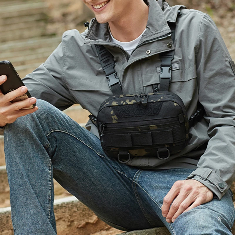 戦術的なチェストバッグ男性用防水登山キャンプ迷彩バックパック - Cycling Backpack のレビューと価格