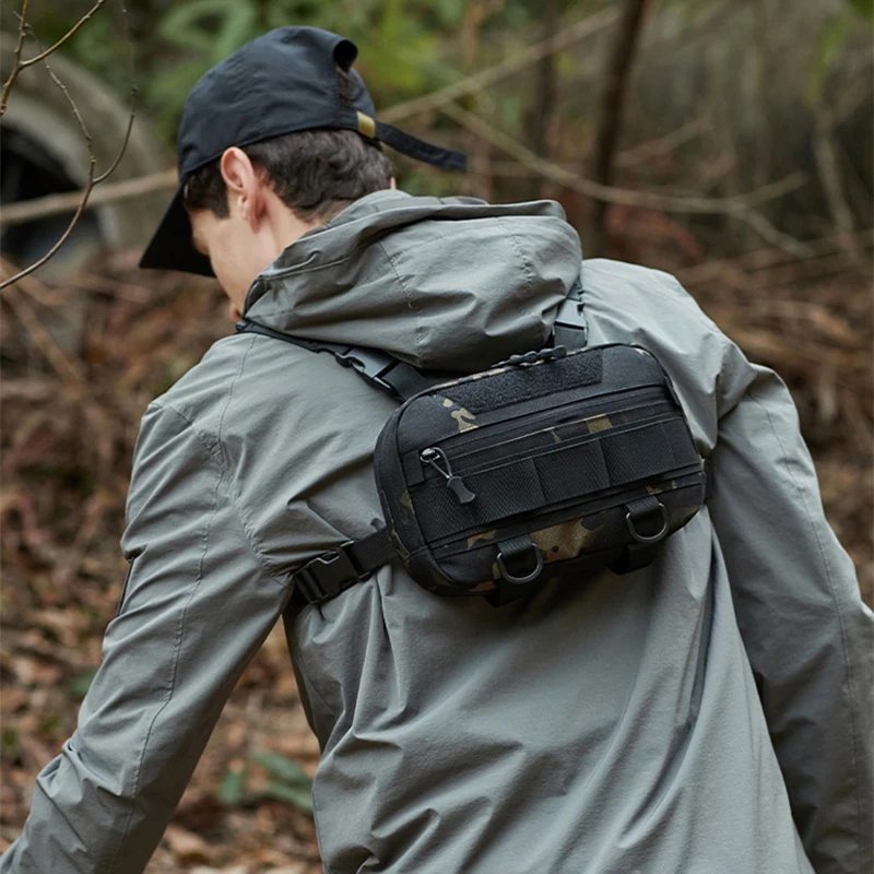 戦術的なチェストバッグ男性用防水登山キャンプ迷彩バックパック - Cycling Backpack のレビューと価格